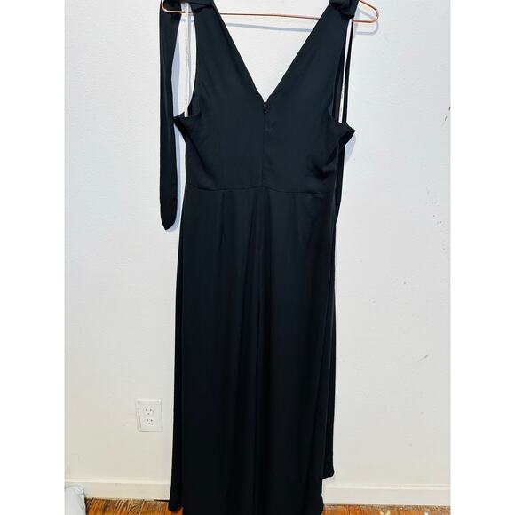 HALSTON Black Sleeveless Deep V-Neck High-Low Ruffle Front Jumpsuit Size 6 - Picture 7 of 14